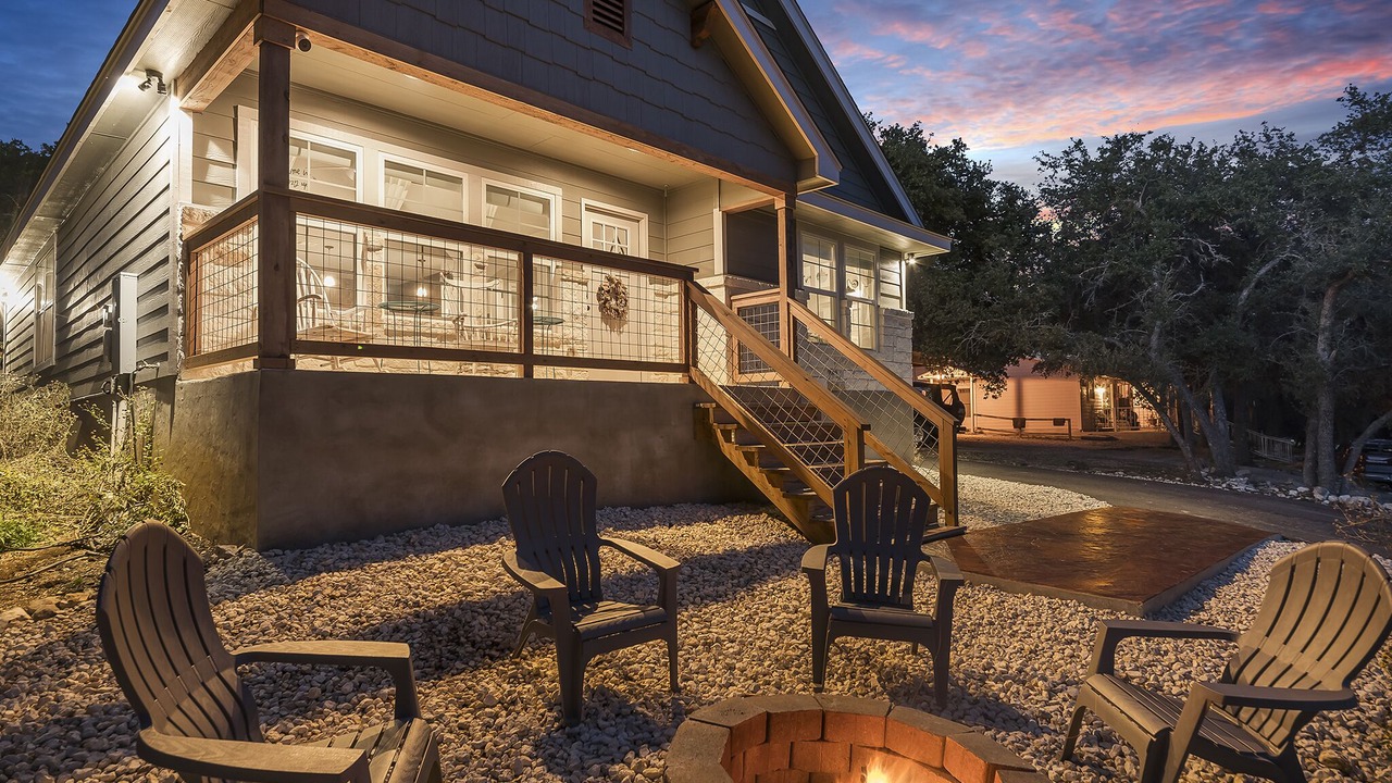 Photo of Patio Balcony in Canyon Lake
