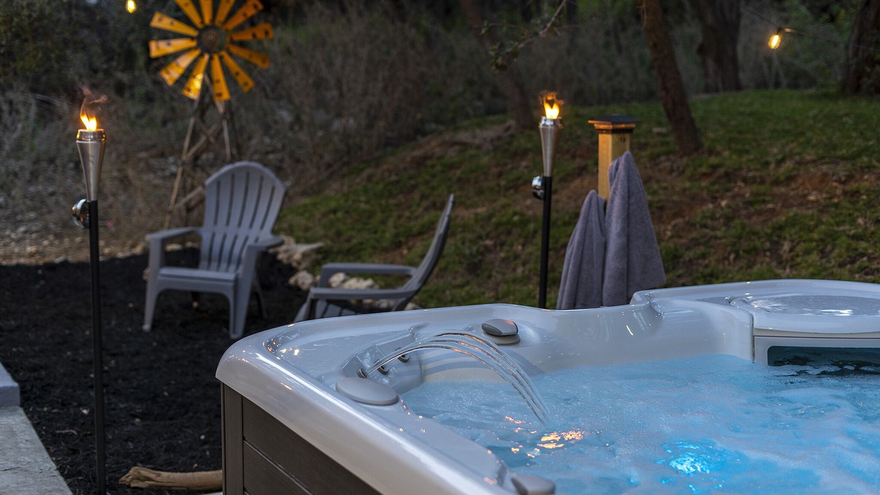 Photo of Outdoor in Canyon Lake