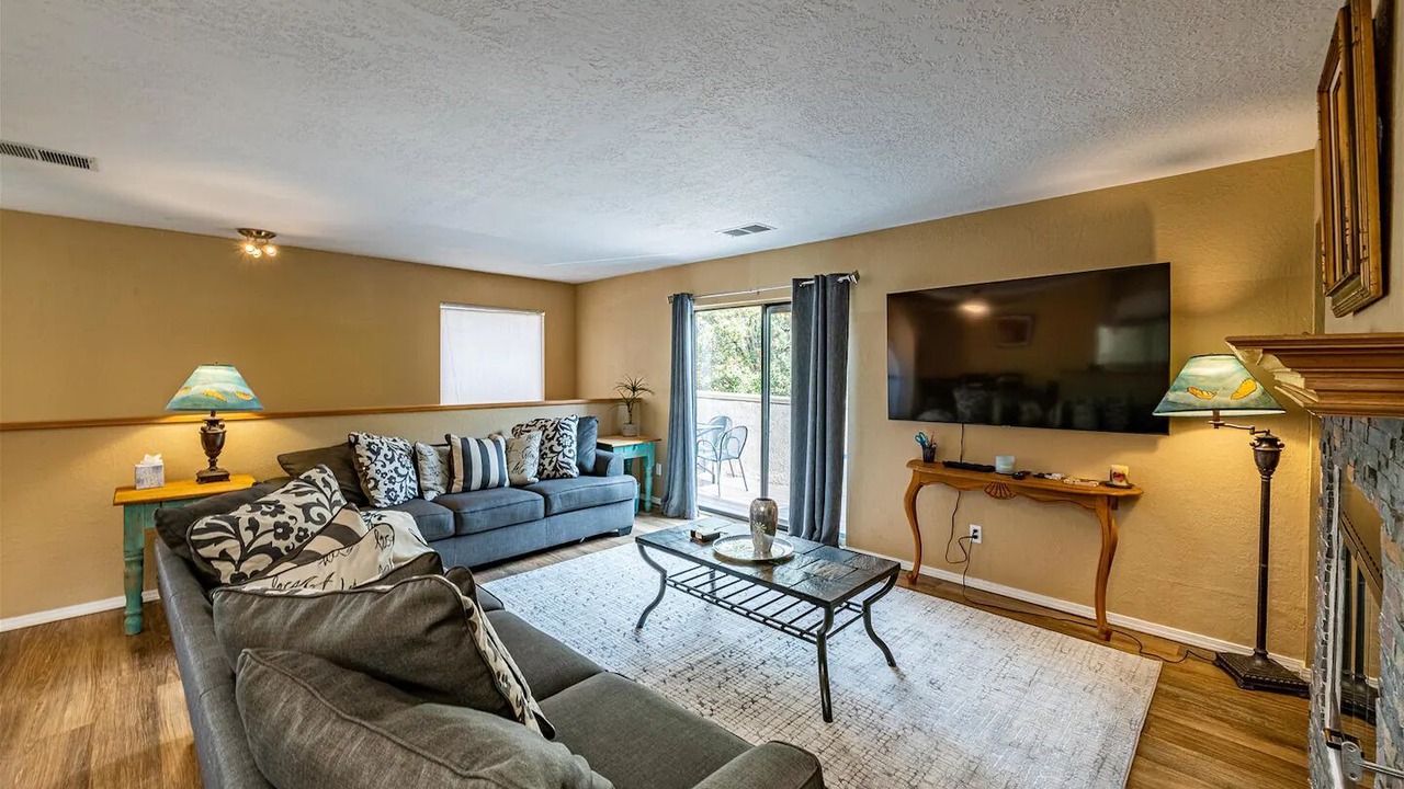 Photo of Livingroom in Cibola Addition