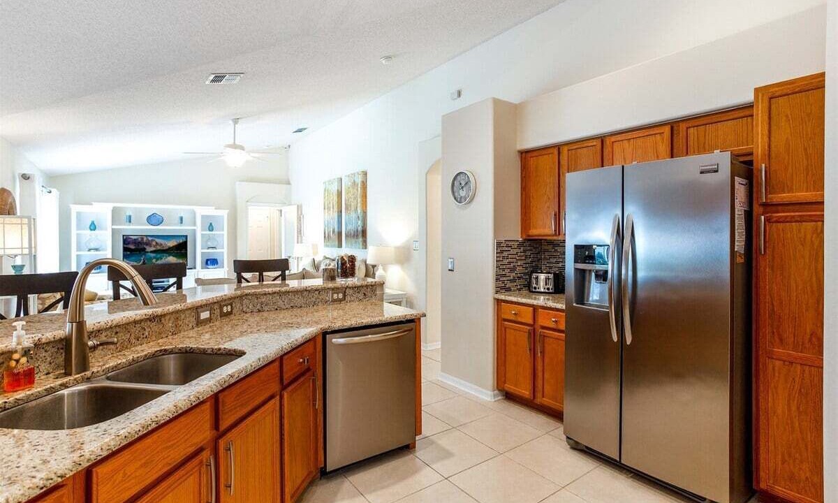 Photo of Kitchen in Orange Tree