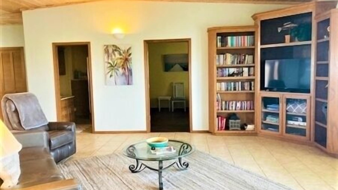 Photo of Livingroom in Port Mansfield
