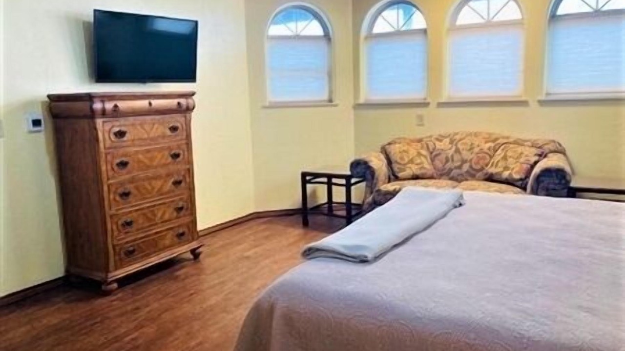 Photo of Bedroom in Port Mansfield