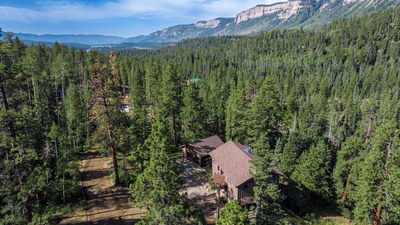 Photo of Outdoor in Columbine Lake