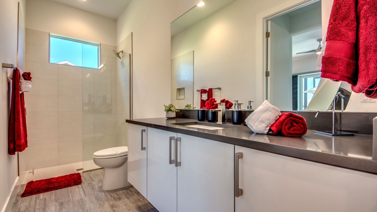 Photo of Bathroom in Pelican