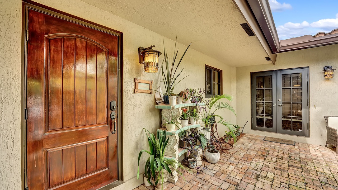 Photo of Outdoor in Poinsettia Heights