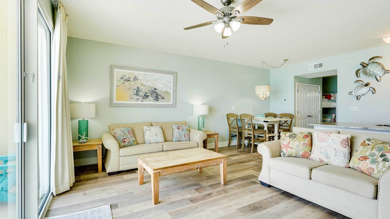 Photo of Livingroom in Miramar Beach