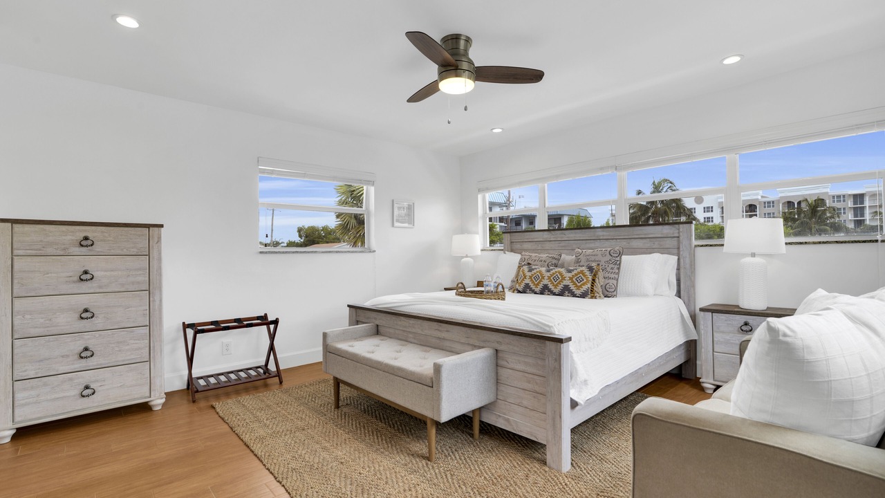 Photo of Bedroom in Deerfield Beach