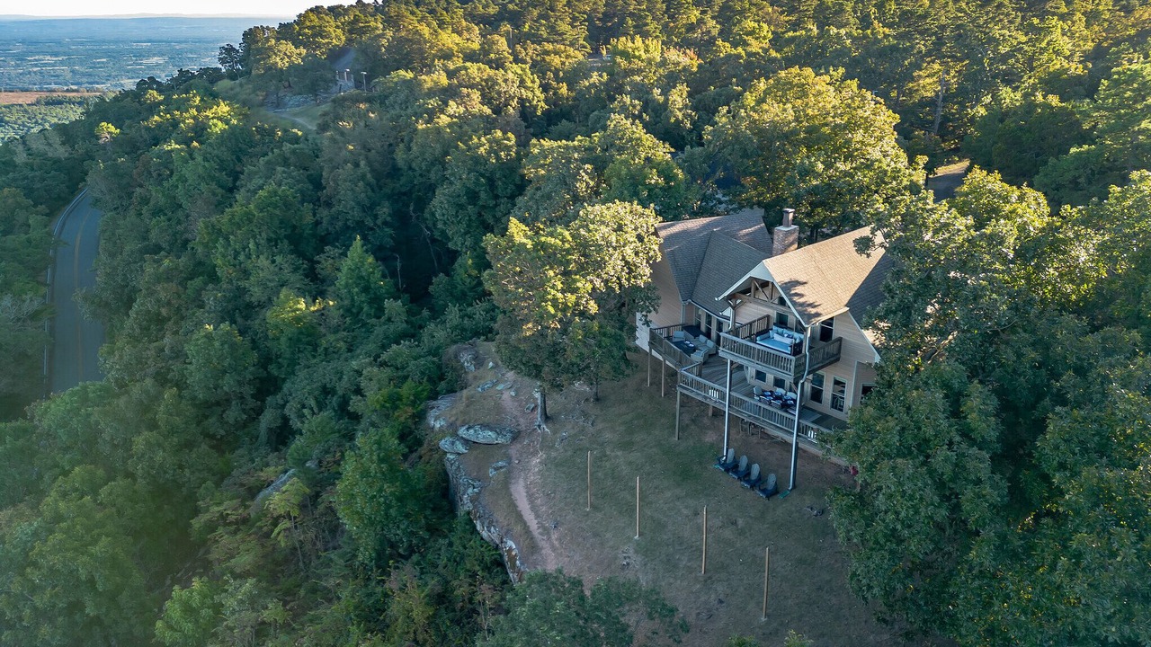 Photo of Outdoor in Russellville