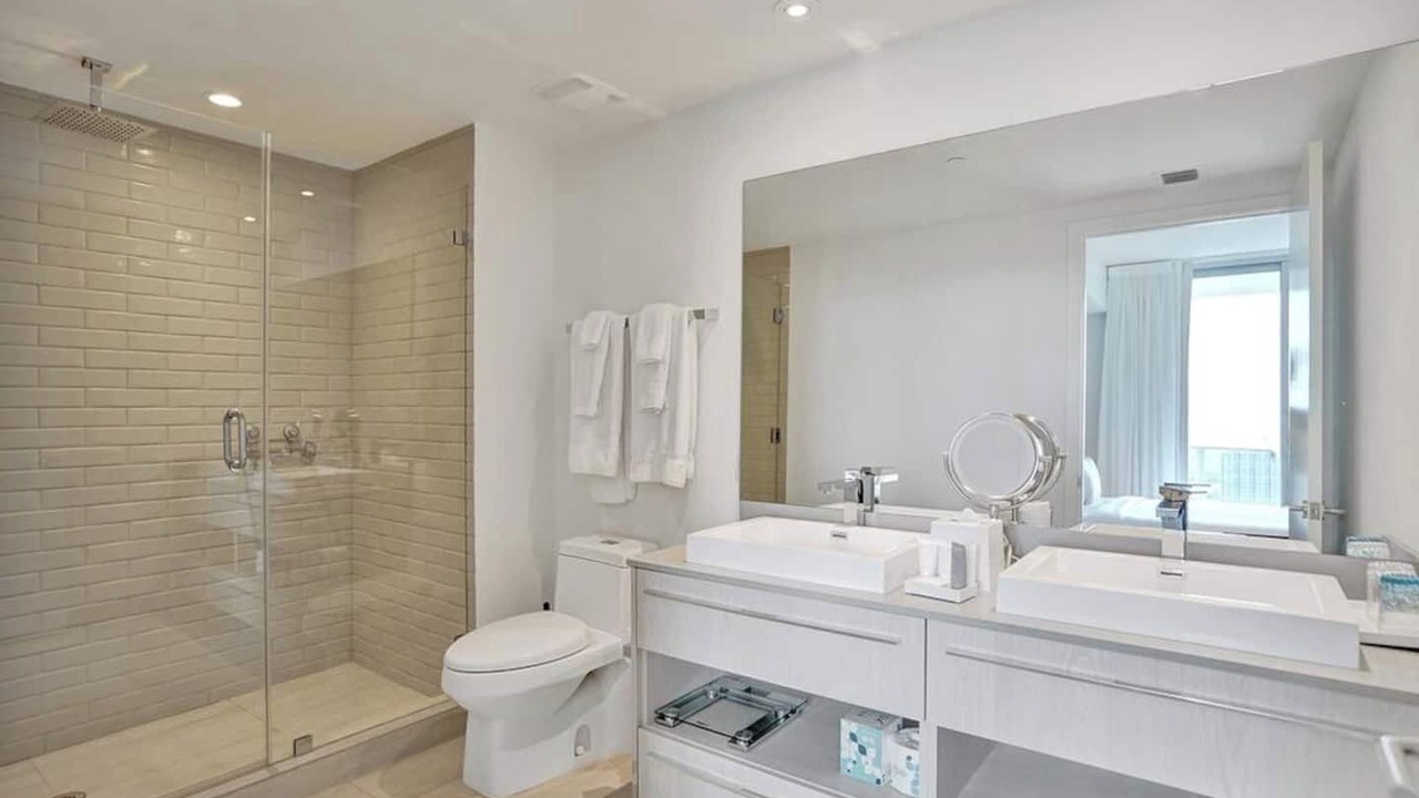 Photo of Bathroom in Hollywood South Central Beach