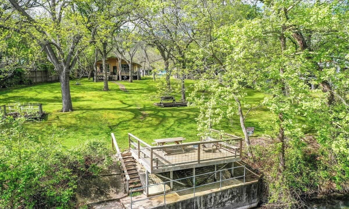 Photo of Others in New Braunfels