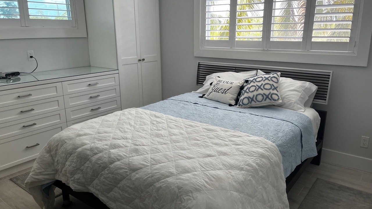 Photo of Bedroom in Deerfield Beach