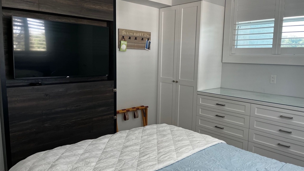 Photo of Bedroom in Deerfield Beach