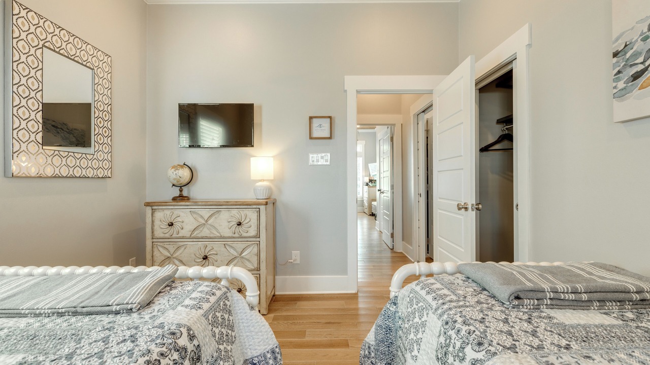 Photo of Bedroom in Galveston