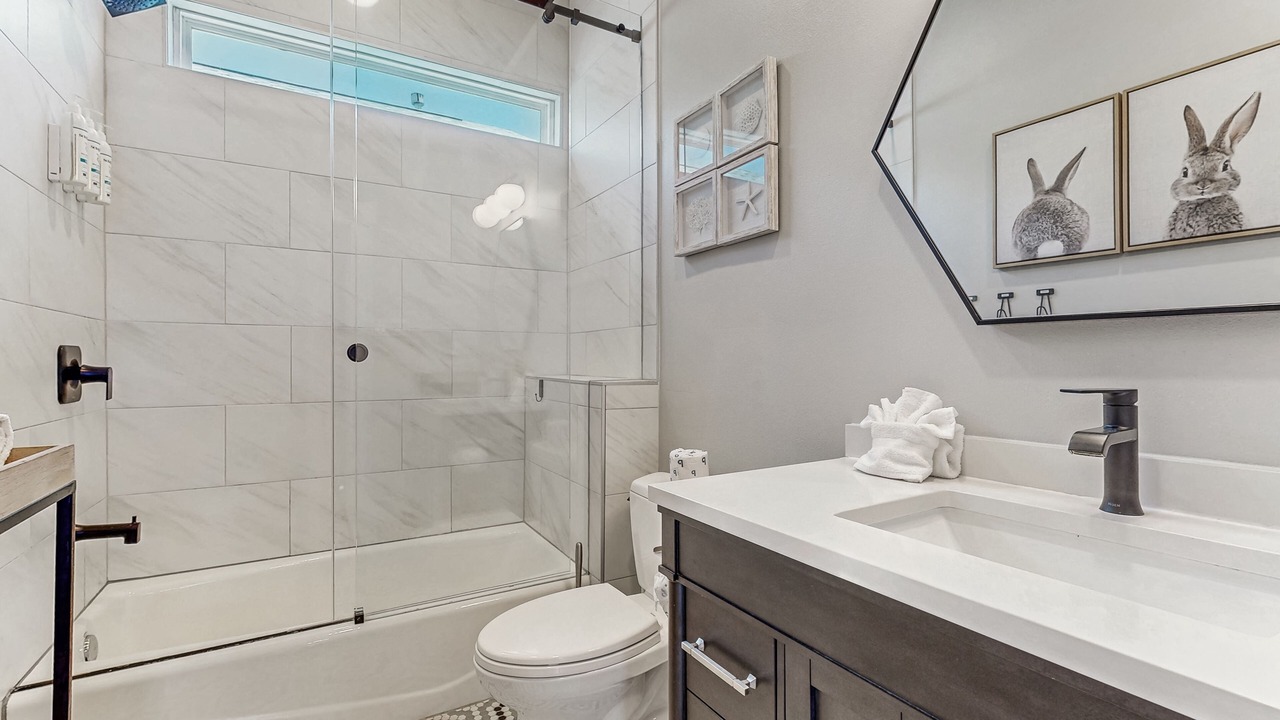 Photo of Bathroom in Galveston