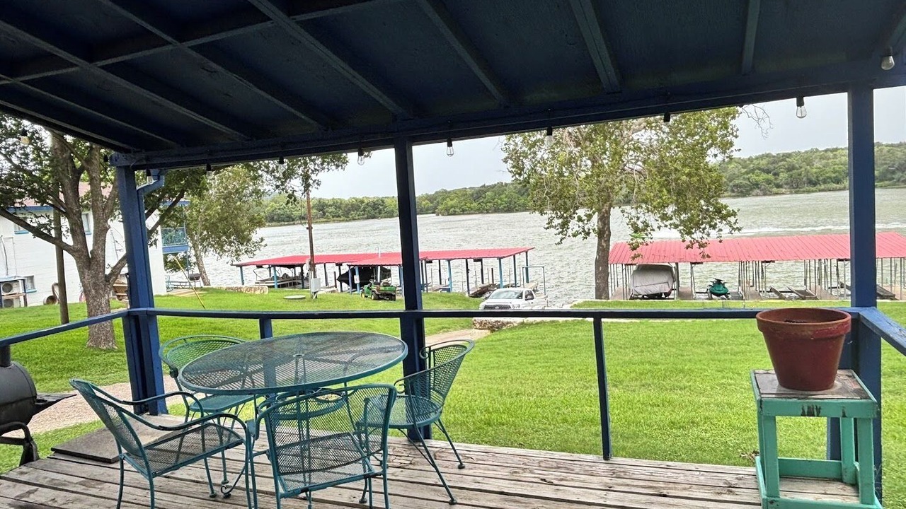 Photo of Outdoor in Kingsland