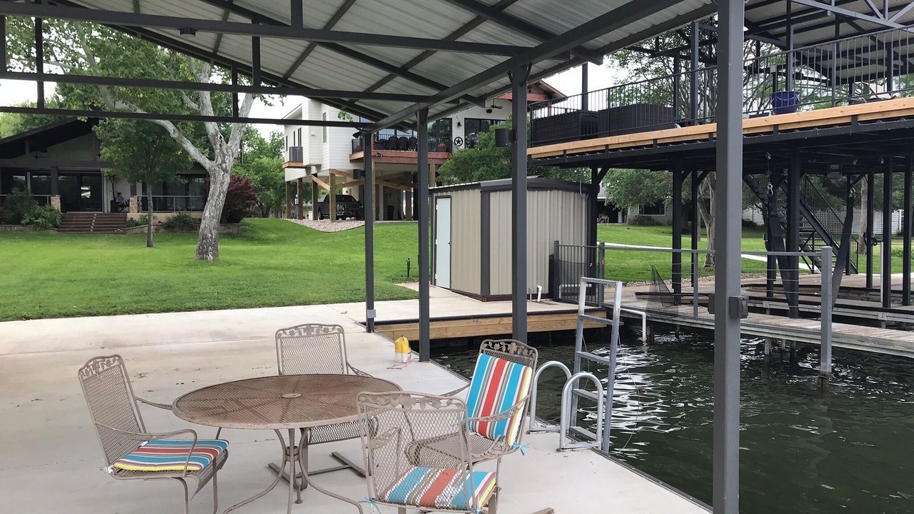 Photo of Outdoor in Kingsland