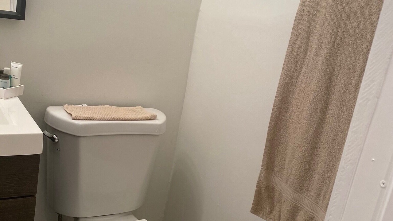 Photo of Bathroom in Royal Poinciana