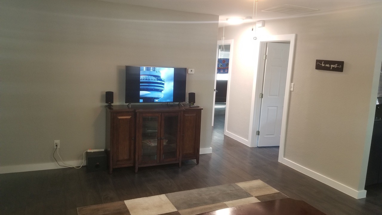 Photo of Livingroom in Central Arlington
