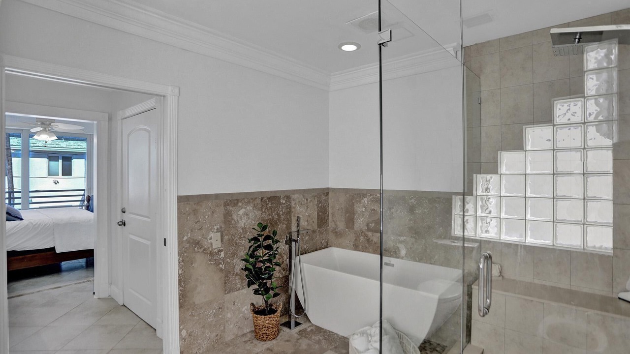 Photo of Bathroom in Birch Park Finger Streets