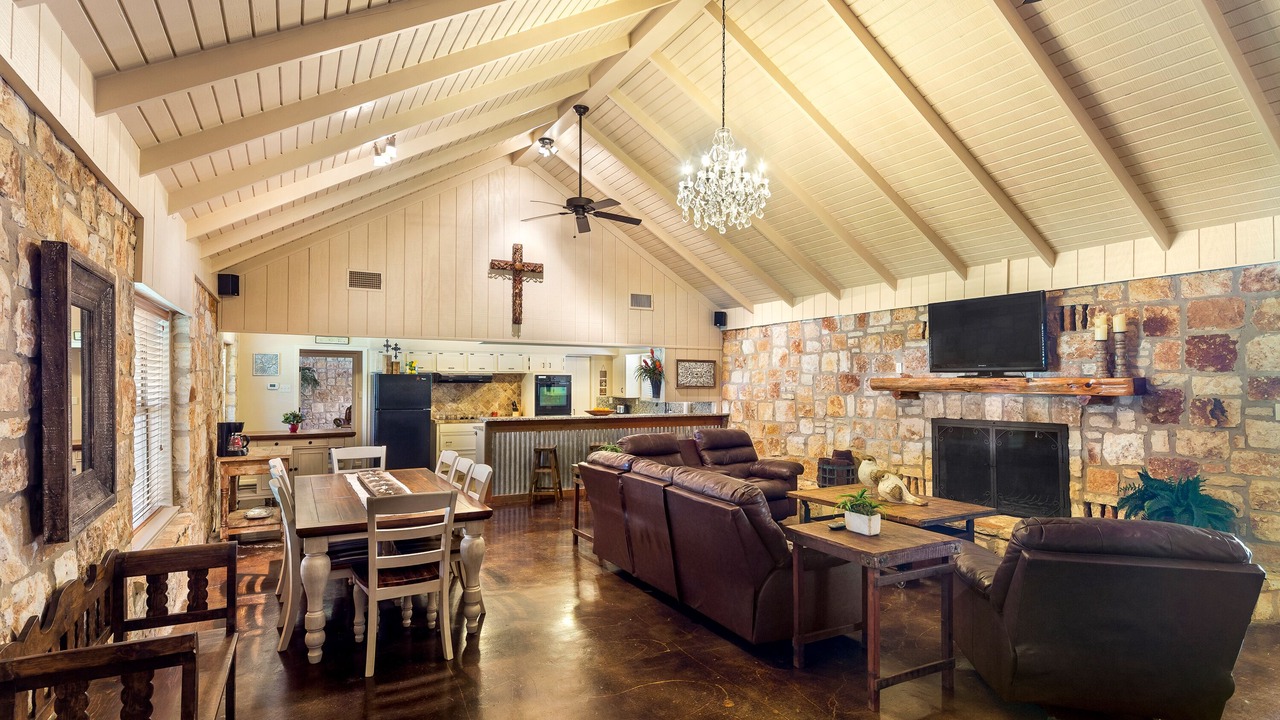 Photo of Livingroom in New Braunfels
