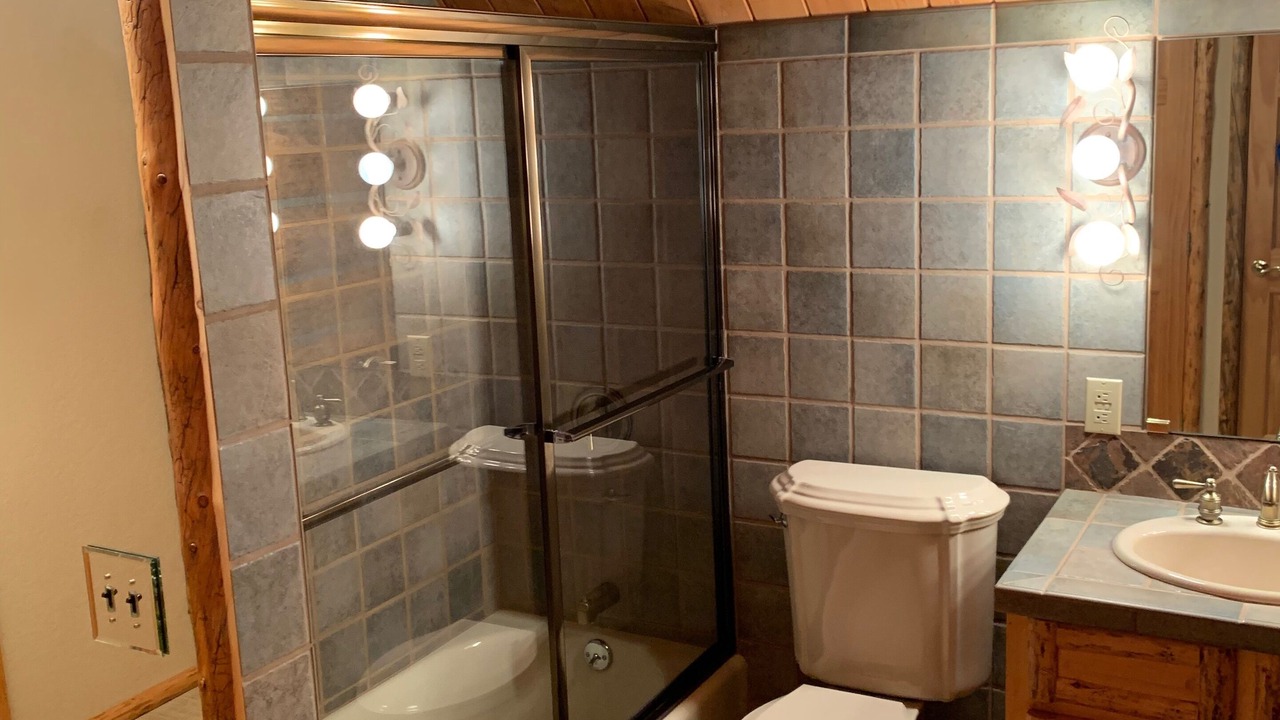 Photo of Bathroom in Almont