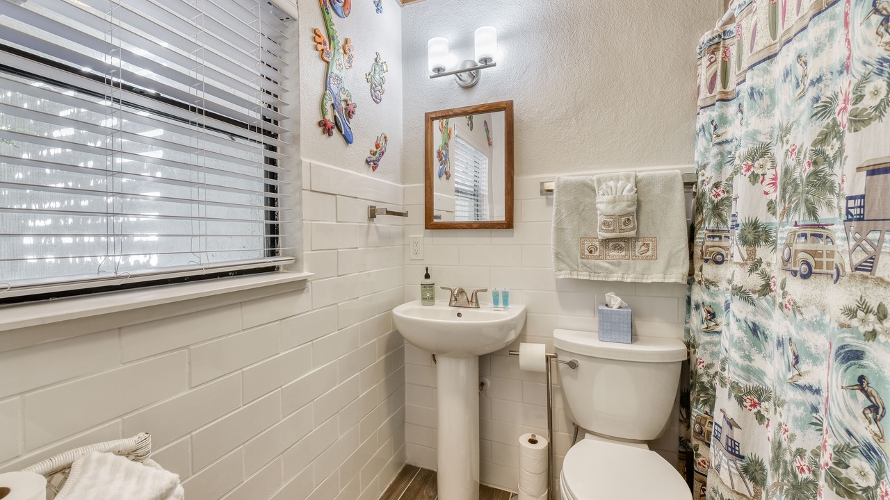 Photo of Bathroom in New Melbourne Beach