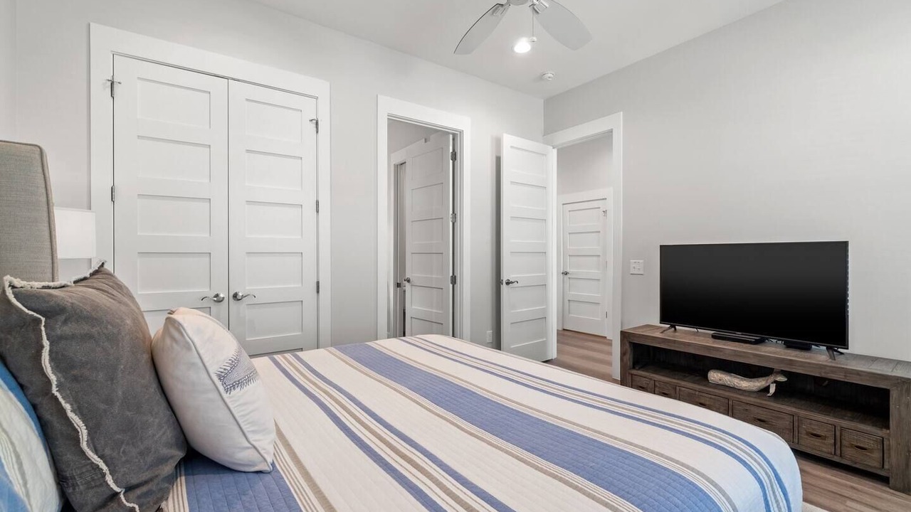 Photo of Bedroom in Silver Sands Beach