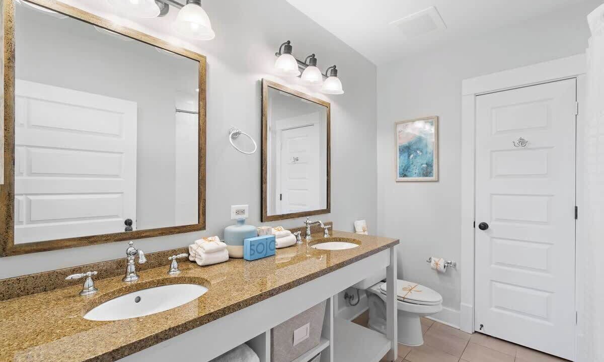 Photo of Bathroom in Santa Rosa Beach