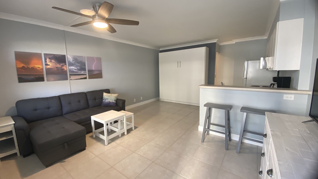 Photo of Livingroom in Lauderdale-by-the-Sea