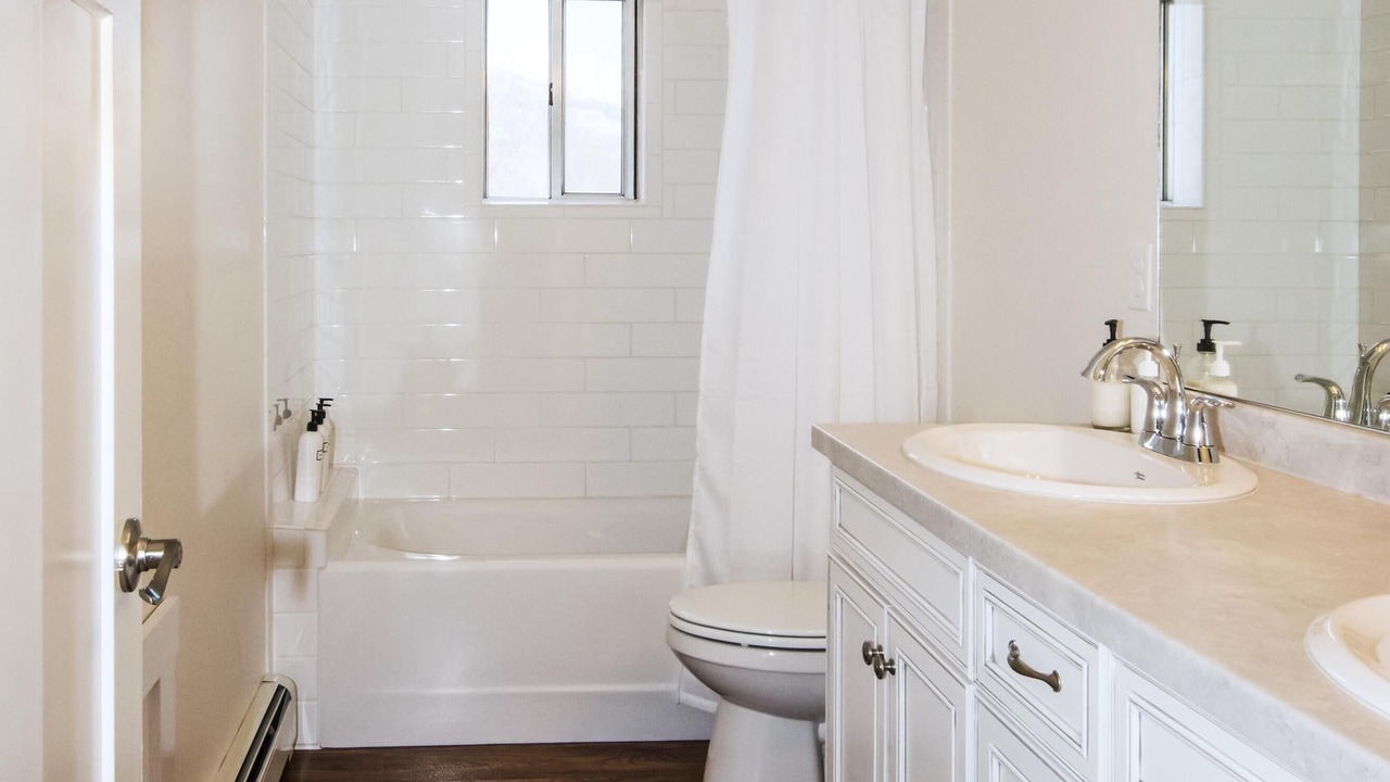 Photo of Bathroom in Hillside