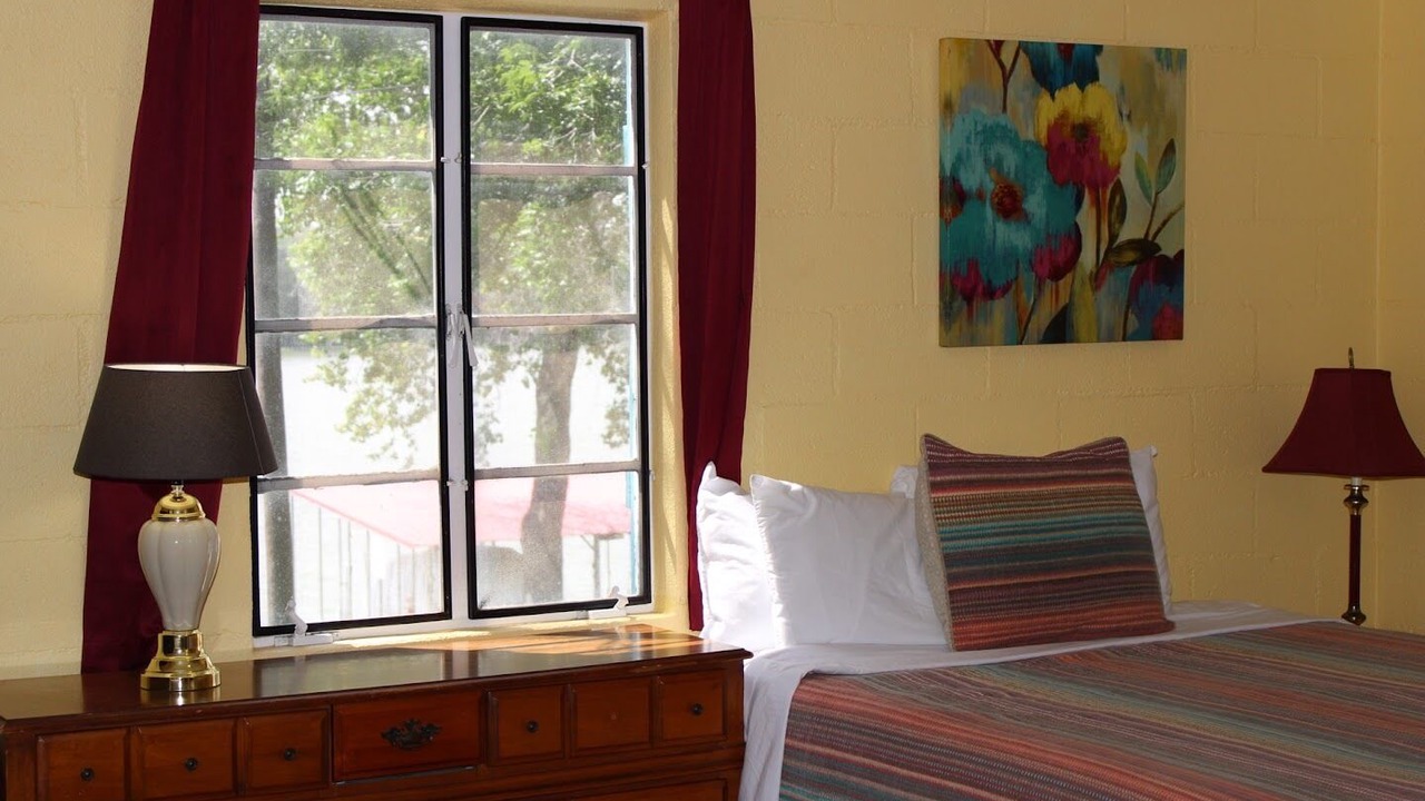Photo of Bedroom in Kingsland