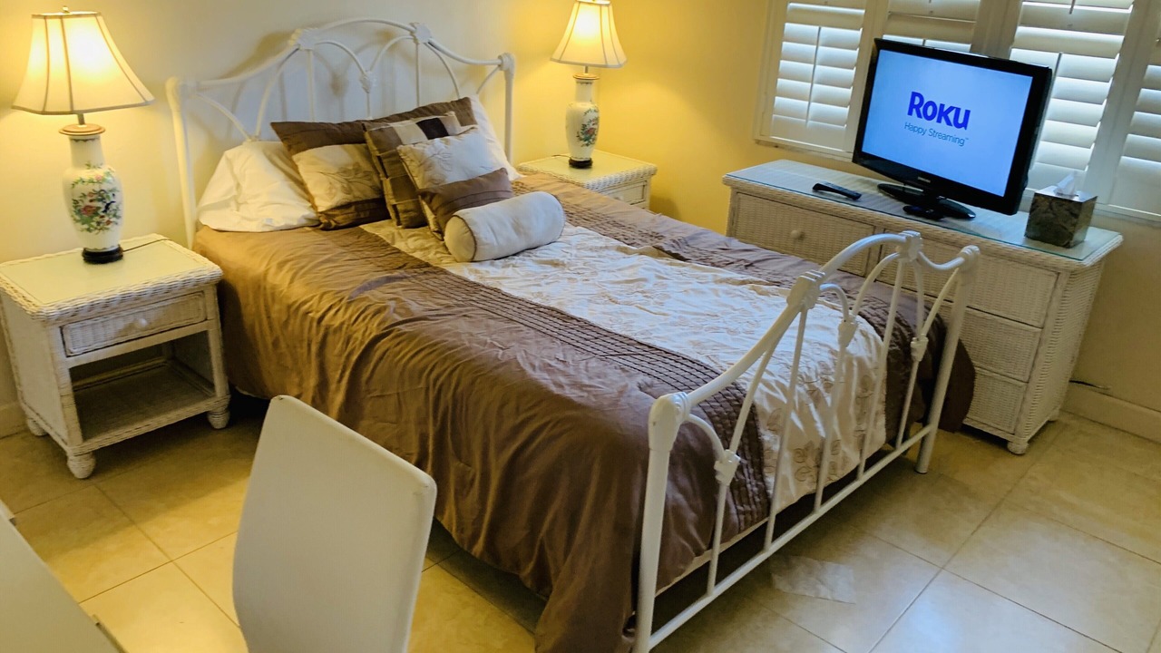 Photo of Bedroom in Deerfield Beach