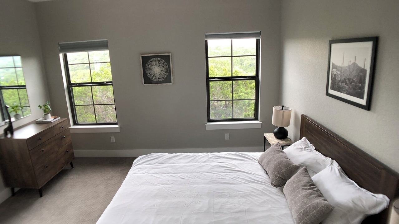 Photo of Bedroom in Canyon Lake