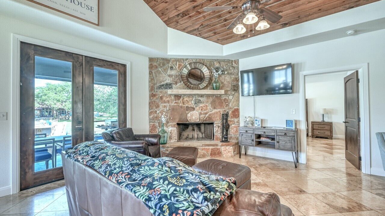 Photo of Bedroom in Kingsland