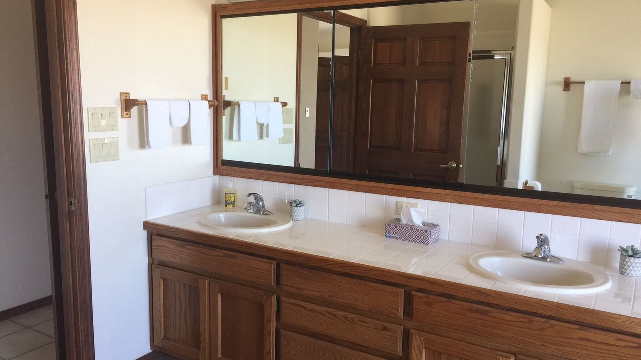 Photo of Bathroom in Truth or Consequences