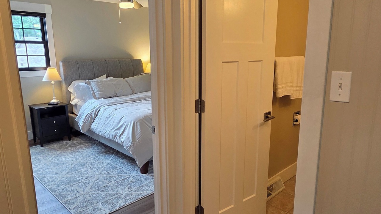 Photo of Bedroom in Sunrise Beach