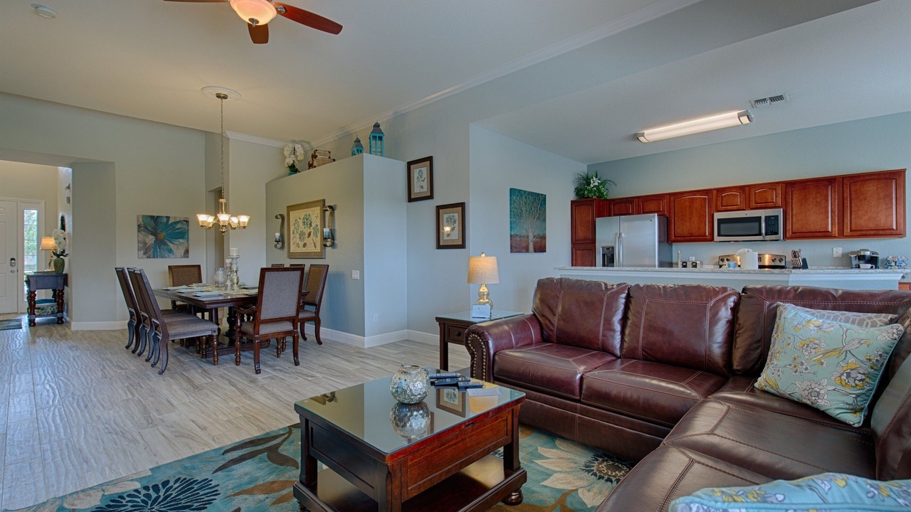 Photo of Livingroom in Windsor Hills