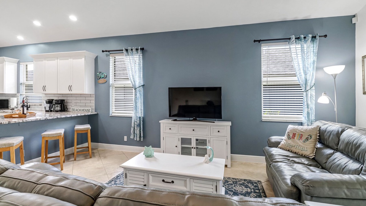 Photo of Livingroom in Naples Park