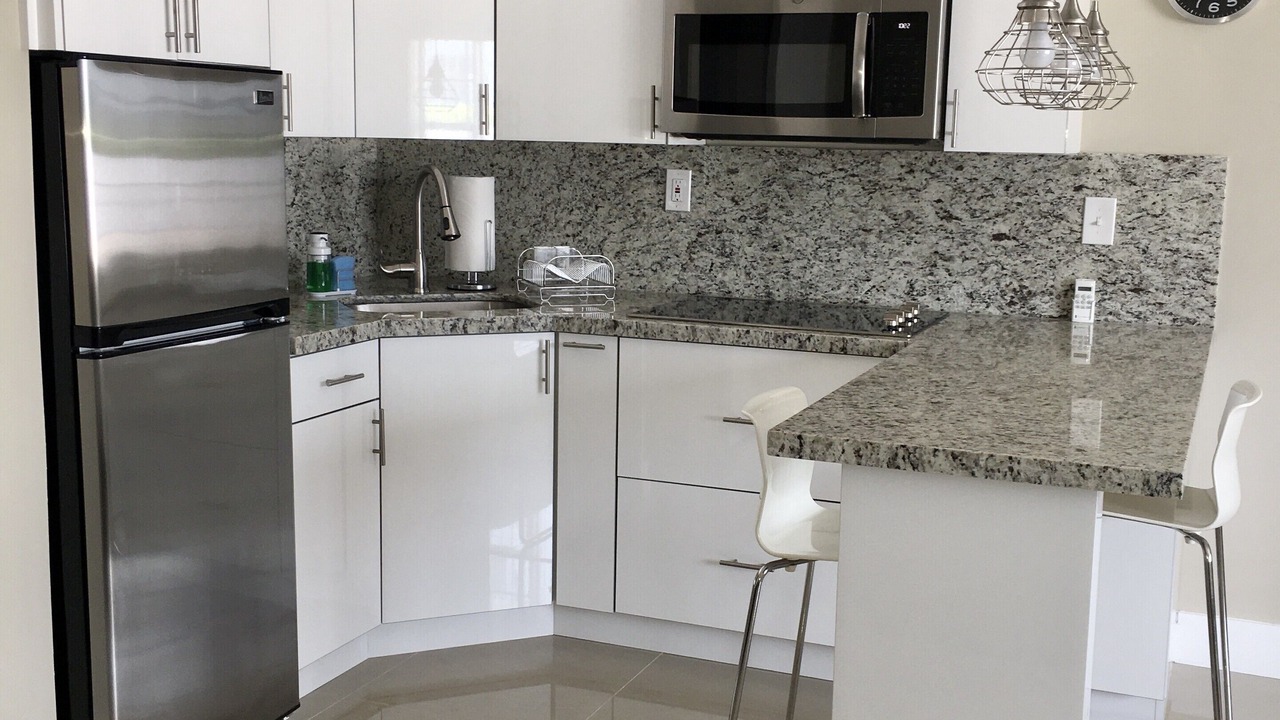 Photo of Kitchen in Lauderdale-by-the-Sea