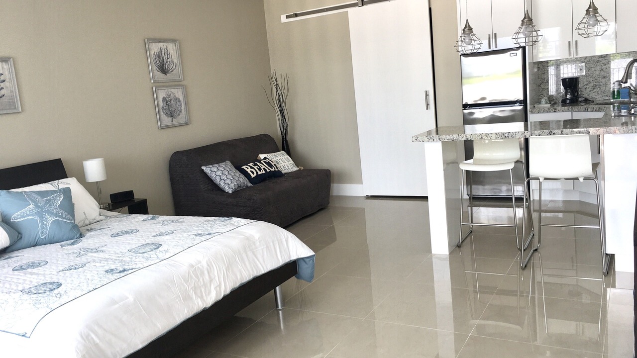 Photo of Bedroom in Lauderdale-by-the-Sea