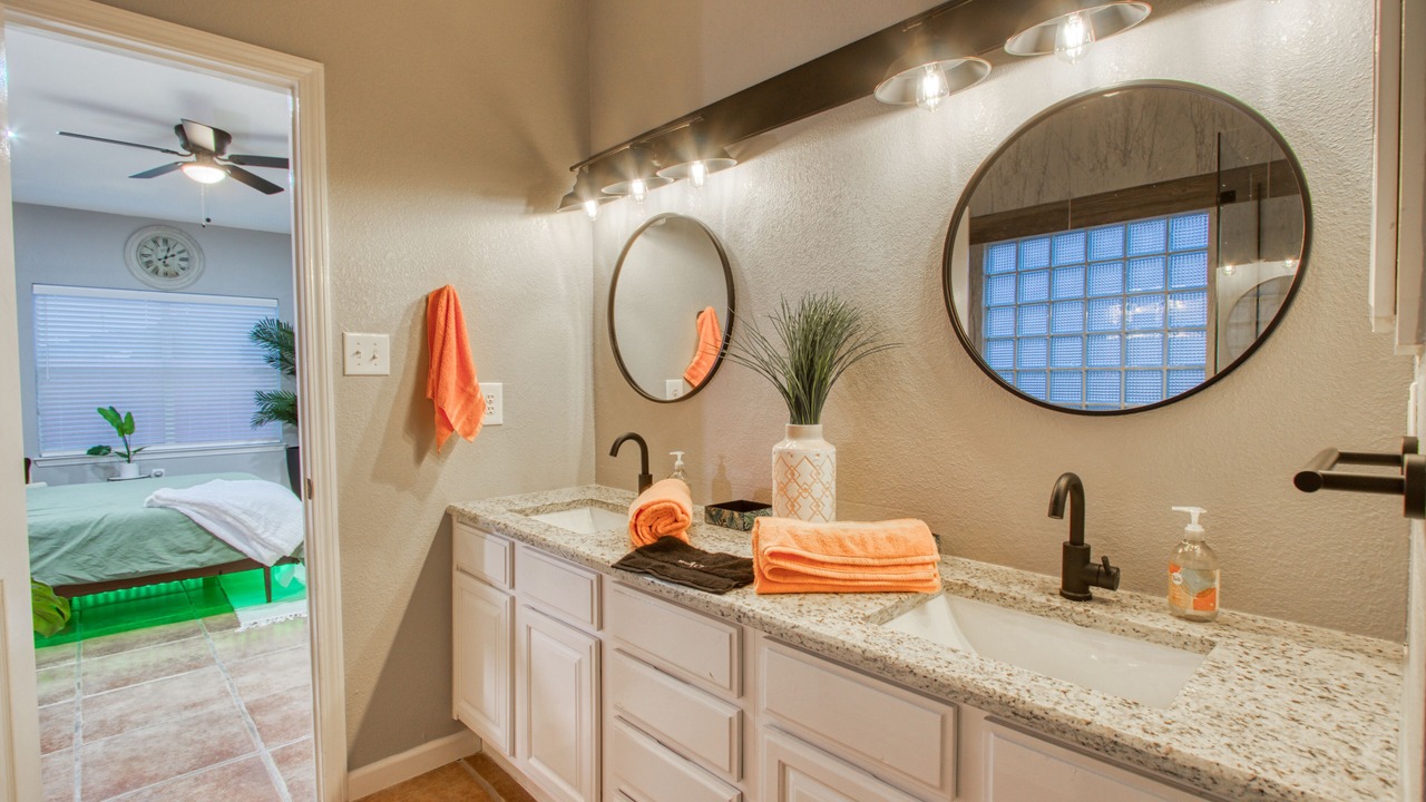 Photo of Bathroom in Biggs Field