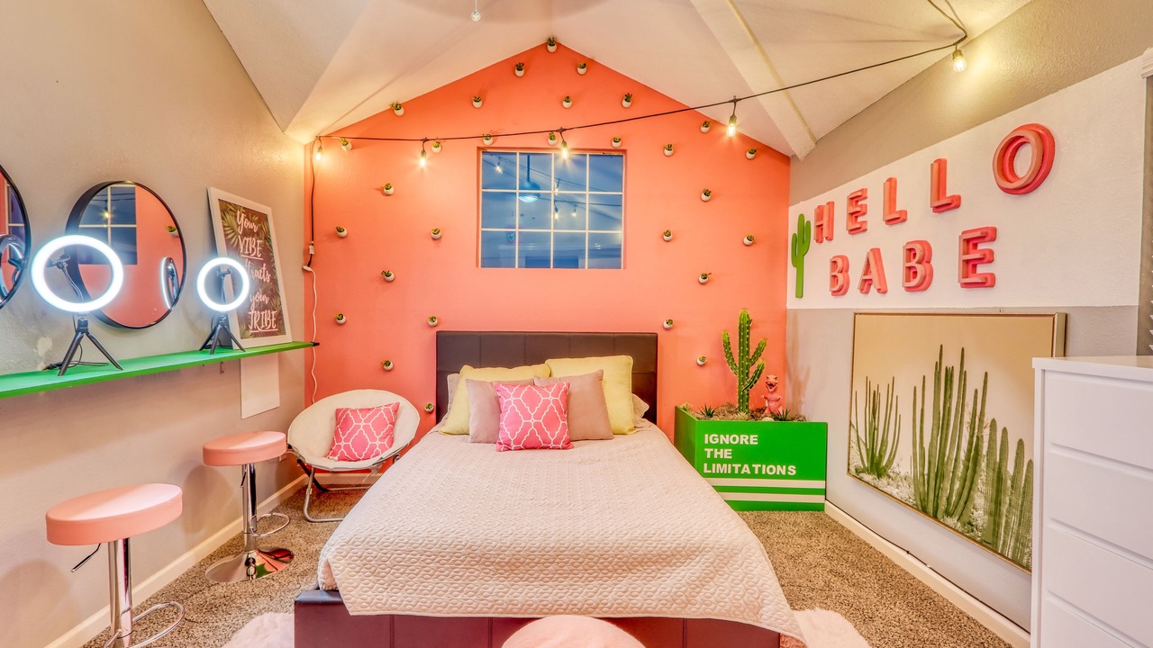 Photo of Bedroom in Biggs Field