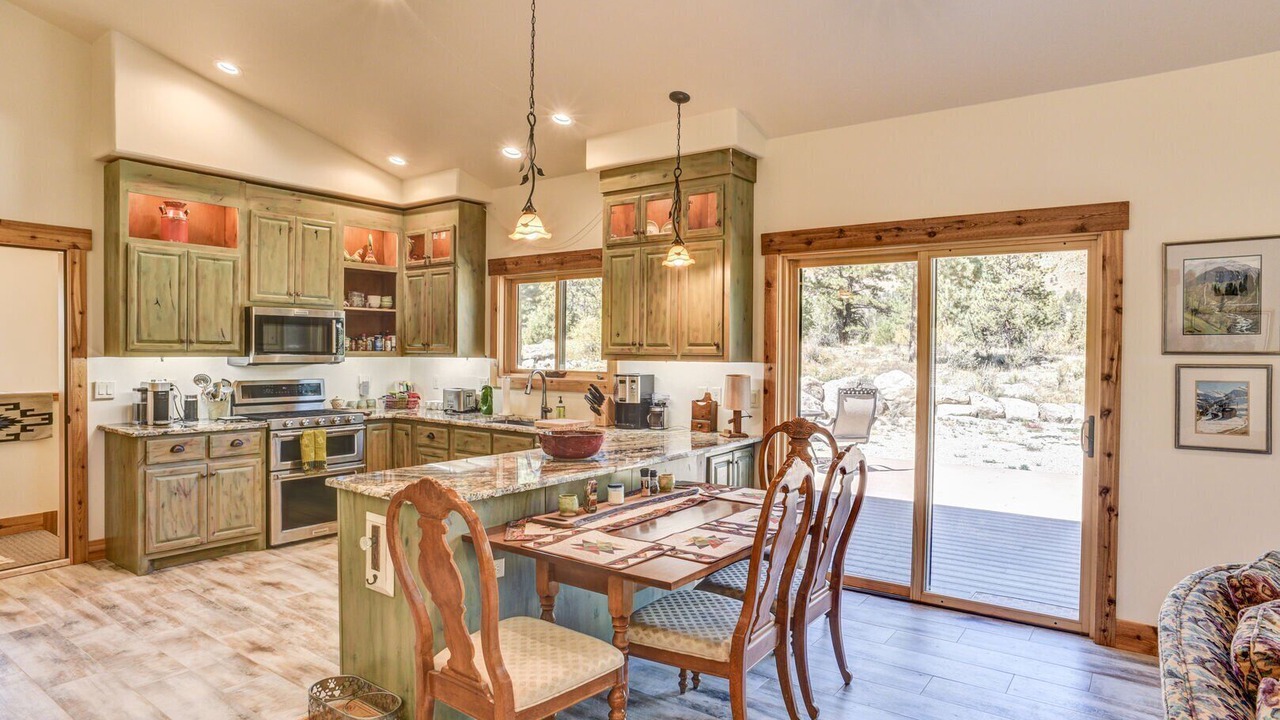 Photo of Kitchen in Whitepine
