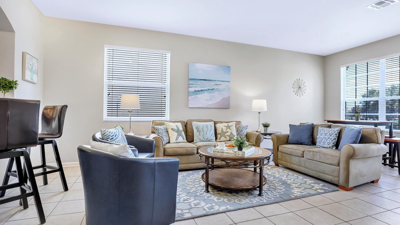 Photo of Livingroom in Windsor Hills
