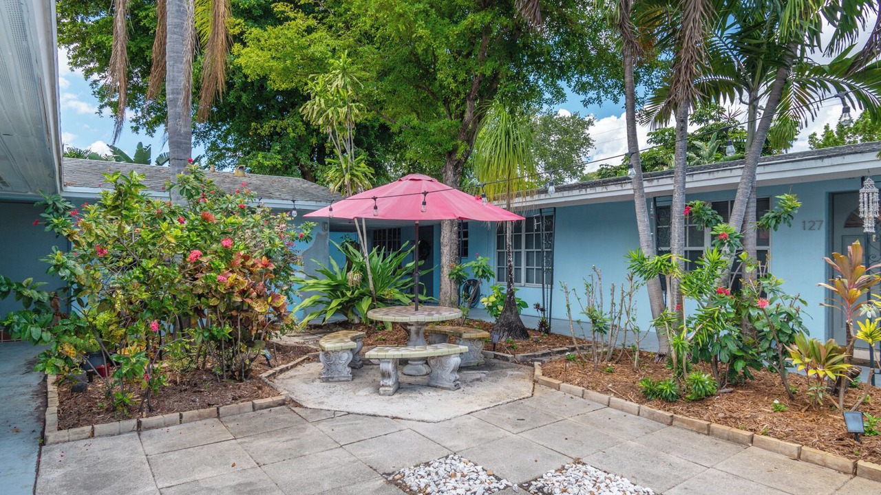 Photo of Outdoor in Wilton Manors