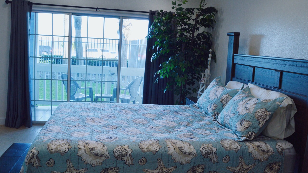 Photo of Bedroom in Galveston