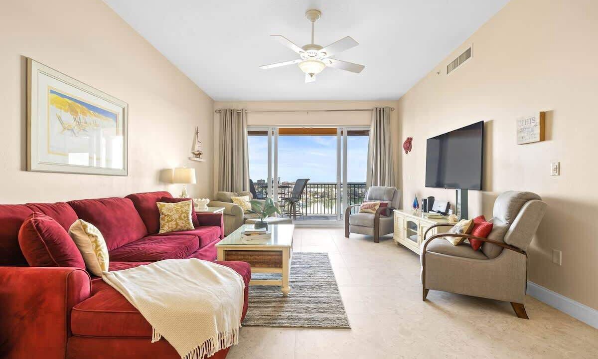 Photo of Livingroom in Clearwater Beach