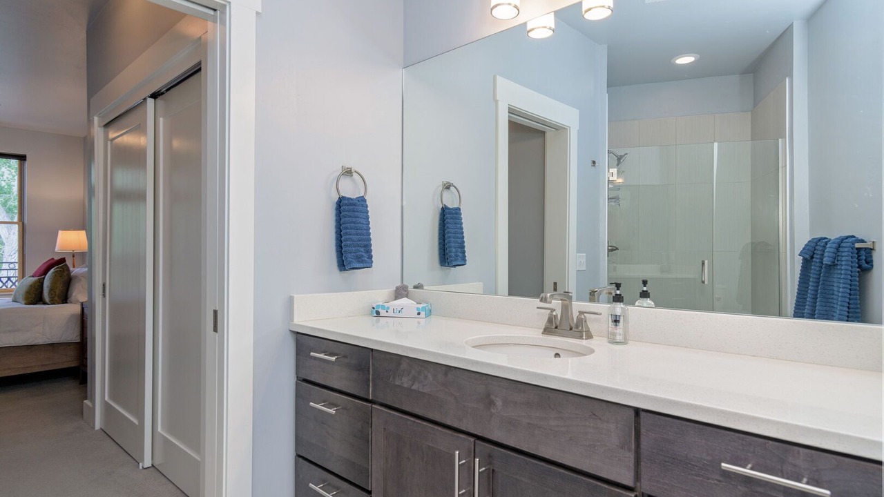 Photo of Bathroom in Salida