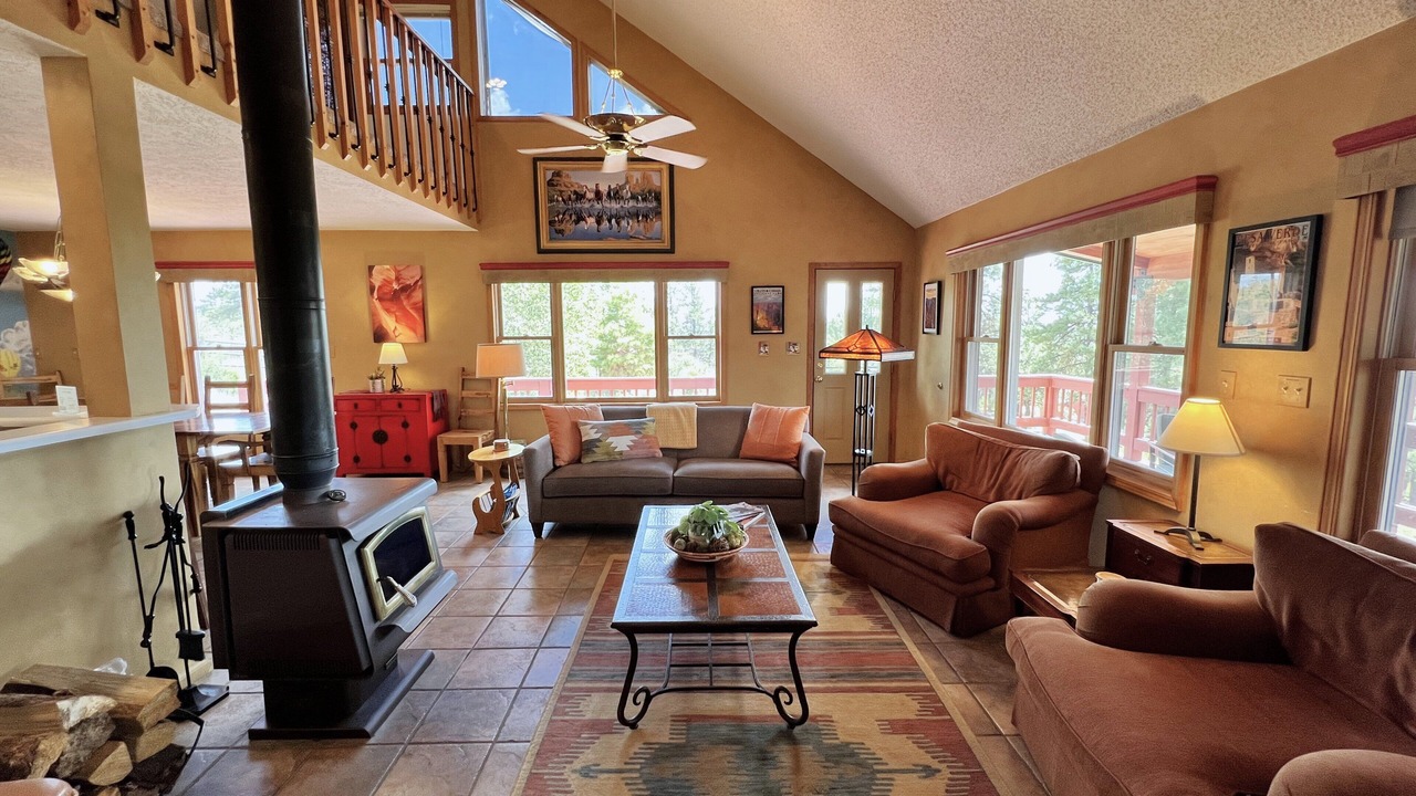 Photo of Livingroom in Bayfield