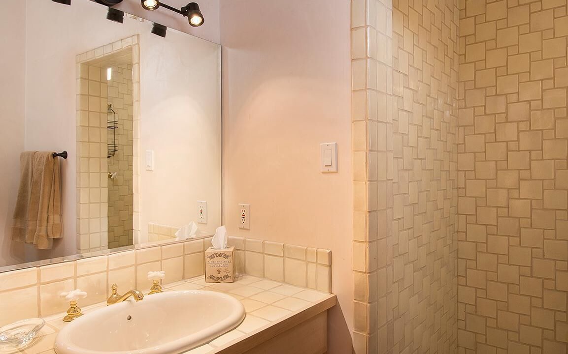 Photo of Bathroom in Historic Eastside
